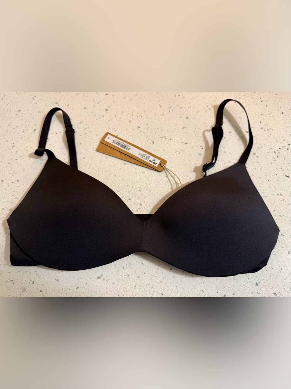 SKIMS Wireless Form Push-Up Bra 32B | BNWT | Natural Lift & Cleavage
